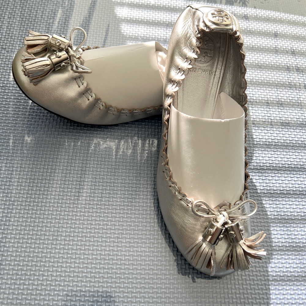 Tory Burch Reese Mestico Tassel Ballet Flats 7.5 shoes